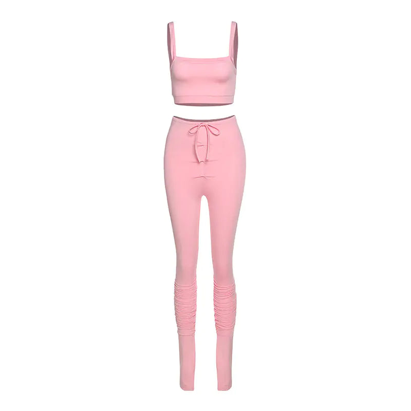 Summer Women's Casual Outfit with Off-Shoulder Design