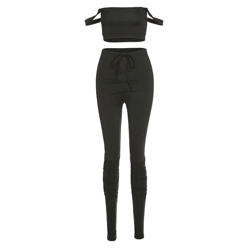 Summer Women's Casual Outfit with Off-Shoulder Design
