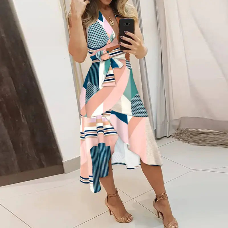 Floral Printed V-Neck Slim Fit Dress